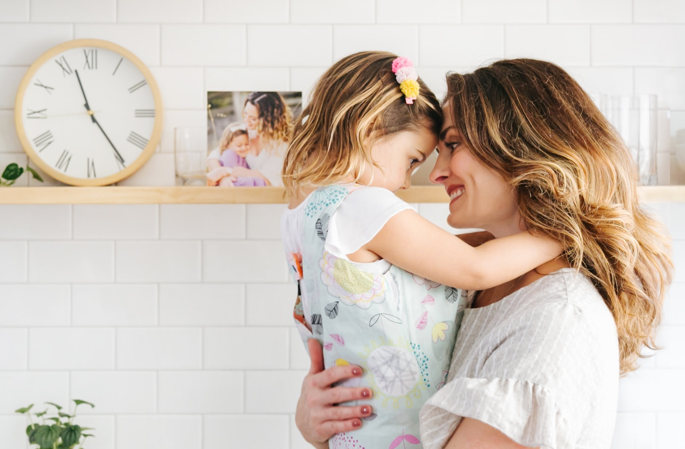 Photo Book Shipping Estimator - Deadlines & Guidelines - Mixbook